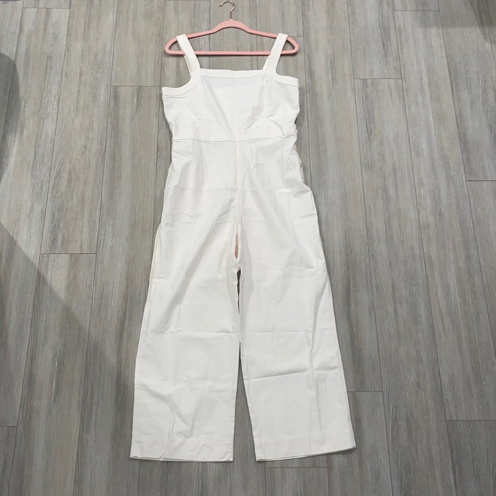 Gap Apronneck Jumpsuit in Linen-Cotton